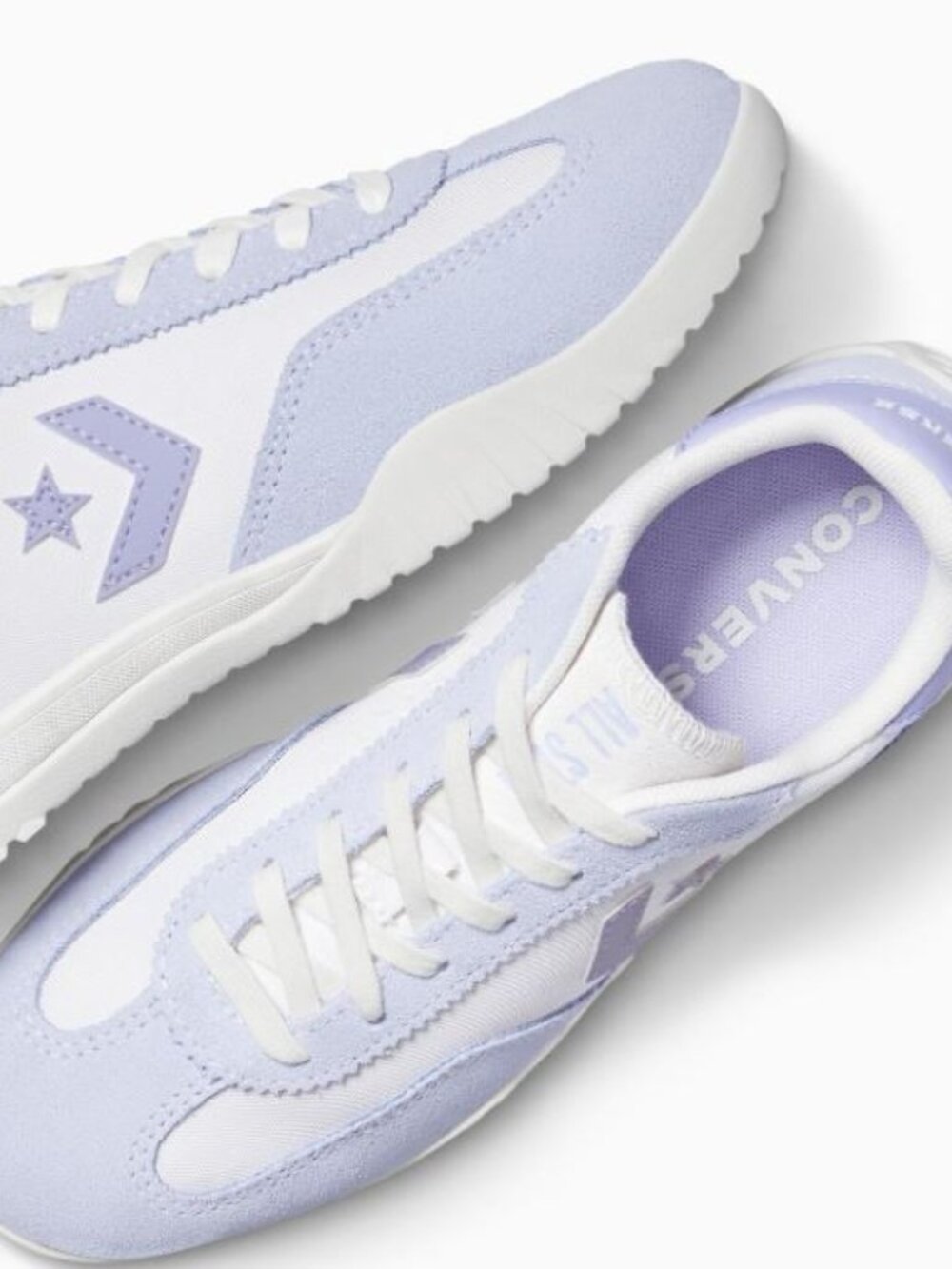 New Converse Run Star Trainer Blueberry Ice/ Vintage White/ Violet Heat Size 8